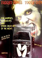 Клыки вампира в коробочке 4 штуки (зубы вампира), белый пластик, размер 5*4 см (22*15 см)
