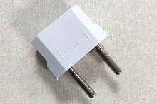 Вилка-переходник Европа-Азия (плоская форма) 10А 220 В