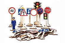 Набор дорожных знаков 7777, дерево, 26 знаков, 23.3x4x17.5 см