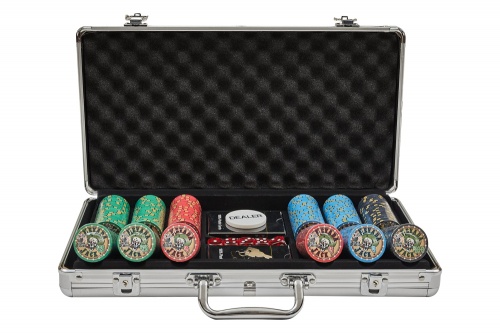 Набор для покера Nevada Jack POKER SET в алюминиевом кейсе, 300 фишек + 2 колоды + 5 кубиков фото 5 Набор для покера Nevada Jack POKER SET в алюминиевом кейсе, 300 фишек + 2 колоды + 5 кубиков фото 5