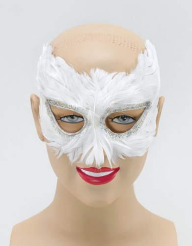 Маска перьевая белая (ем042), полумаска, перья, картон, размеры 25*13 см Маска перьевая белая (ем042), полумаска, перья, картон, размеры 25*13 см