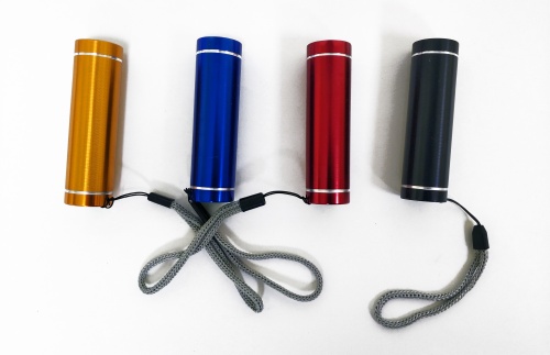 Фонарик ручной компактный светодиодный LED на 3-х батарейках типа ААА, 10 см фото 6